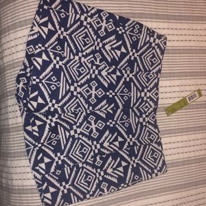NWT Gianni Bini Aztec print shorts